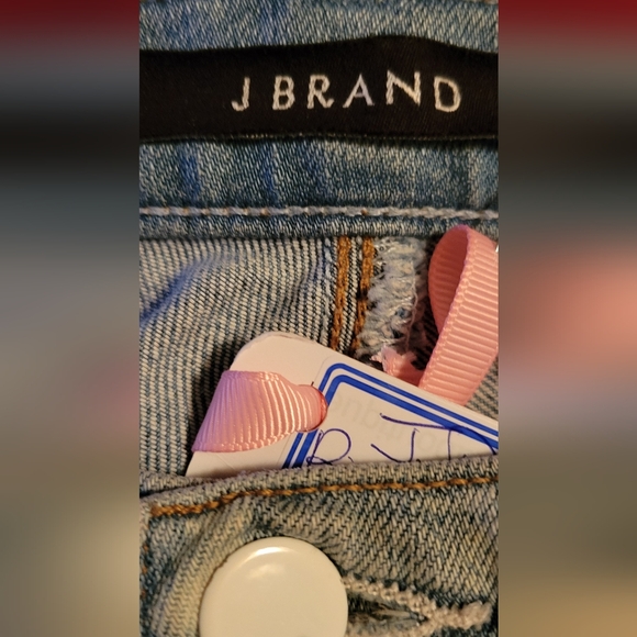 J BRAND bleached mid rise straight leg jeans 👖Final Discount - Picture 5 of 8